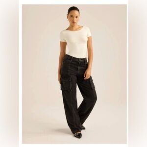 Low Slung Wide Leg Cargo Jeans Size 6